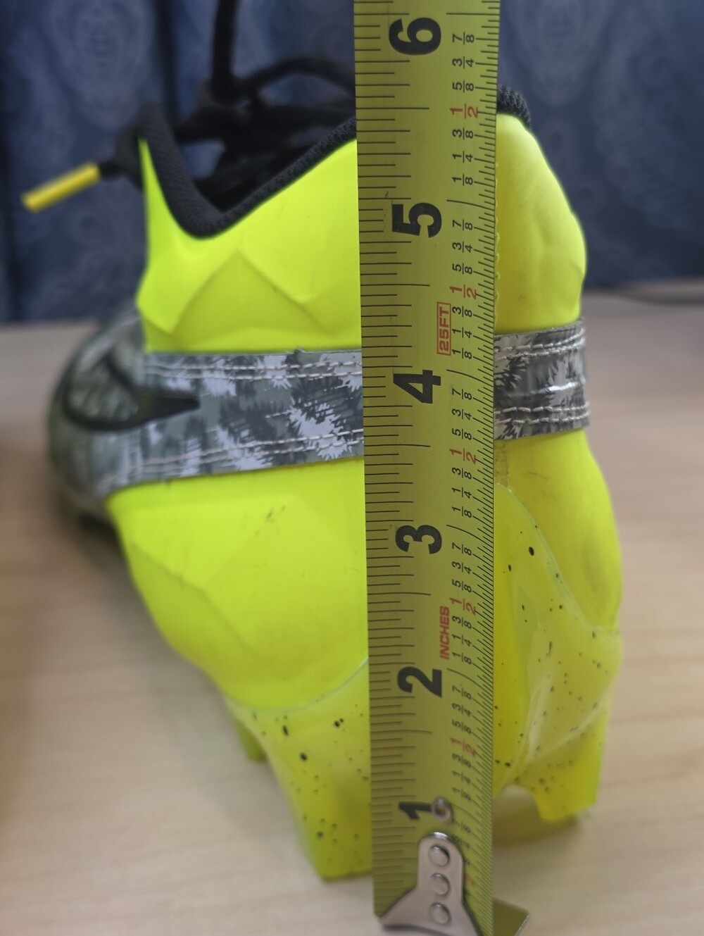 Nike Vapor Edge Elite 360 2 Football Cleats Mens 14 Volt Yellow Camo FB3347-703 - Picture 7 of 17